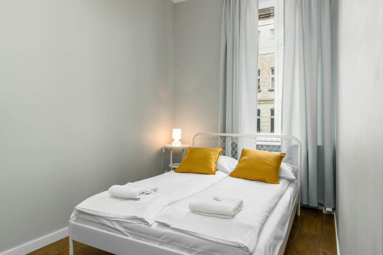 Old Town Apartment Garbary By Noclegi Renters Poznan Ngoại thất bức ảnh