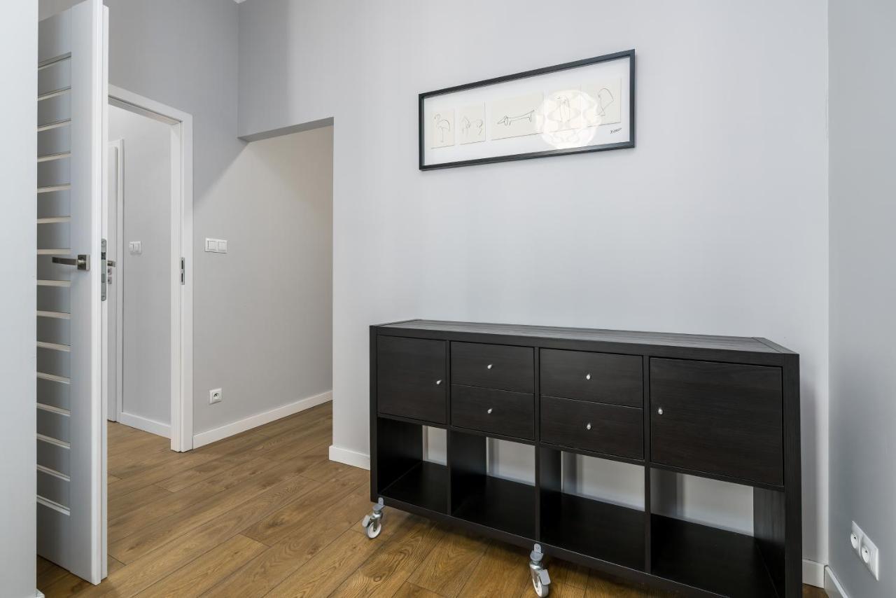 Old Town Apartment Garbary By Noclegi Renters Poznan Ngoại thất bức ảnh
