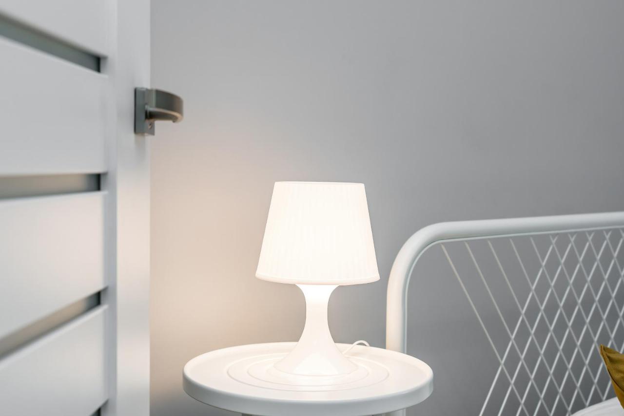 Old Town Apartment Garbary By Noclegi Renters Poznan Ngoại thất bức ảnh