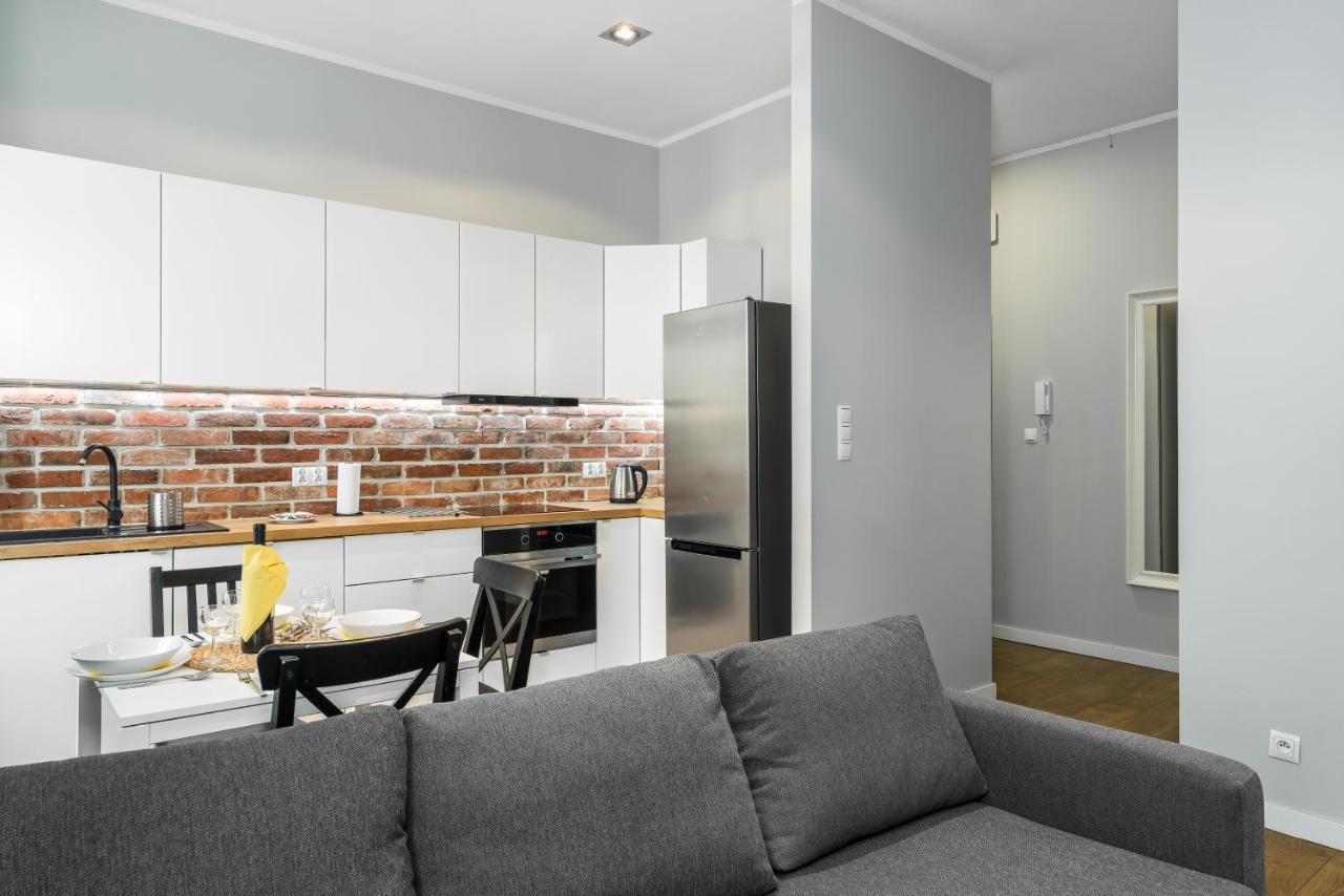 Old Town Apartment Garbary By Noclegi Renters Poznan Ngoại thất bức ảnh